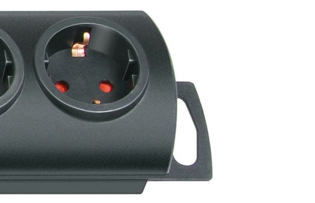 1153300128 Steckdosenleiste mit Schalter 8fach Schwarz Schutzkontakt 1 St. - Brennenstuhl