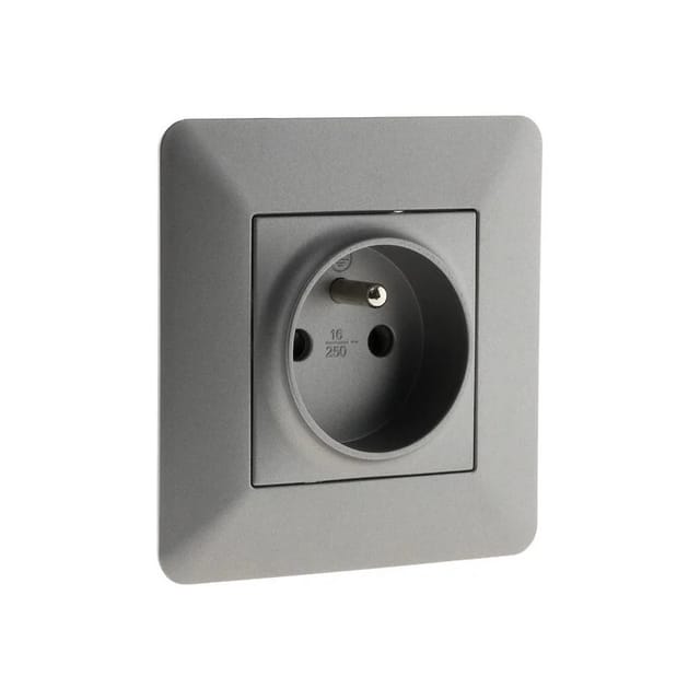 Prise 2 pôles + terre encastrable ZENITECH modèle ARTEZO Titanium
