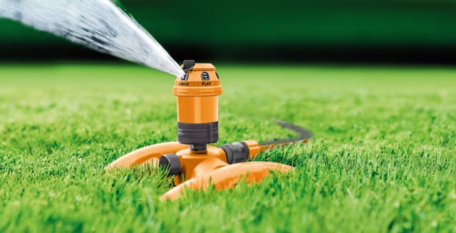 Primaster - Rasensprenger Flächen Regner Sprinkler Bewässerung Impulsregner 6 Funktionen