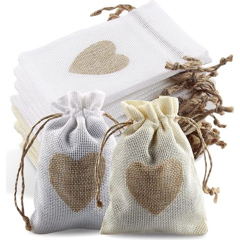 24 Jutebeutel Mit Kordelzug Und Herzmotiv, Ideal Als Geschenktüten Für Süßigkeiten, Präsente Oder Gastgeschenke Für Taufen, Hochzeiten Und Andere Feiern. Perfekt Für Süßigkeiten, Geschenke Und Schmuck