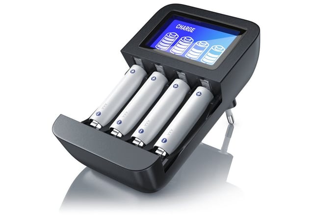 Aplic - Batterie-Ladegerät 2700 mA, Universal 4-Schacht Batterielader geeignet für Typ aa / aaa NiMH Akkus