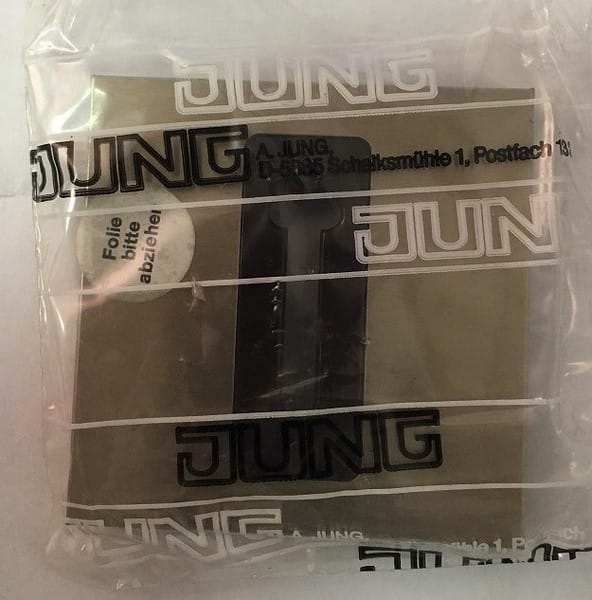 Jung Topline LS 969 Fgb - Abdeckung für Telefonsteckdose BRONZE