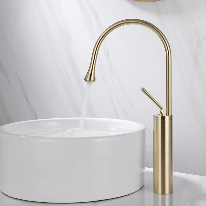 Robinet Cuisine, Mitigeur Cuisine De Pivotant À 360°, Robinetterie De Cuisine Avec Bec Haut, Robinet Evier Froid & Chaud, Doré Brossé 45cm