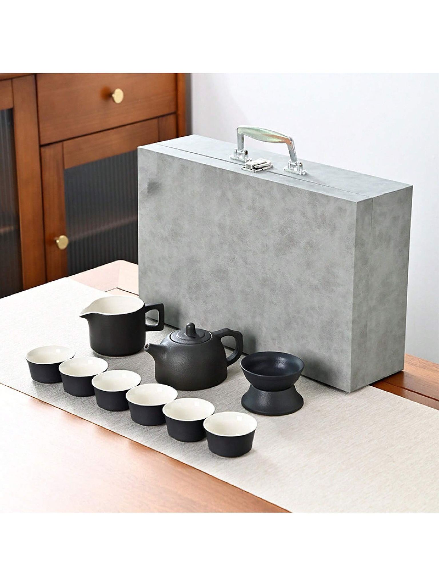 Service À Thé Kung Fu En Céramique Noire Japonaise - Ensemble De 10 Pièces (théière En Céramique Noire)