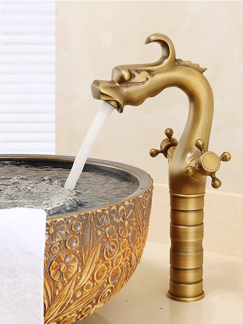 Robinet De Salle De Bain De Lavabo Haut En Laiton Antique, Double Poignée Mitigeur De Lavabo Bronze Vintage, Rétro Tête De Dragon Robinets De Lavabo D'Eau Chaude Et Froide