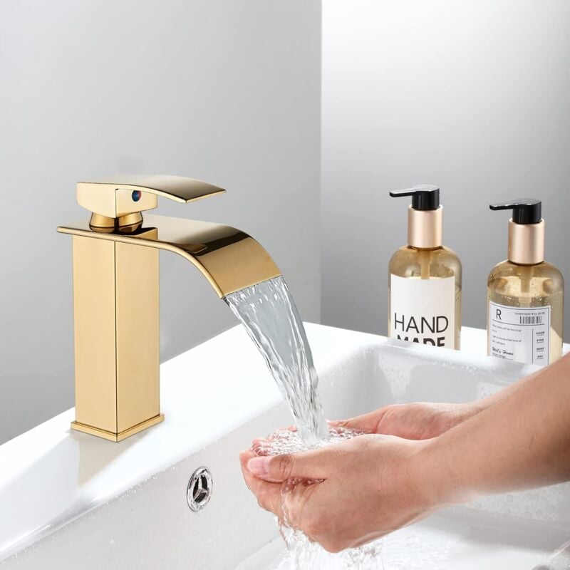 Robinet Salle De Bain Design Moderne De Cascade Robinet Lavabo Or Conception De Corps En Métal Durable Supérieure Eau Chaude Et Froide Réglable