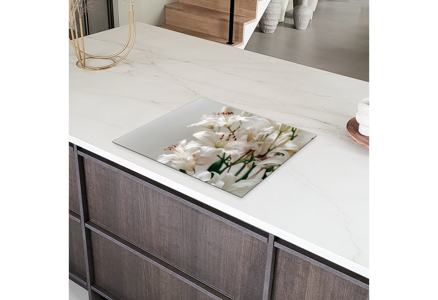 MuchoWow Herd-Abdeckplatte Lilien - Boekte - Weiß - Staubgefäße, Vinyl, (1 tlg), Herdabdeckplatten für Ceranfeld, Induktionsschutz, 65x55 cm