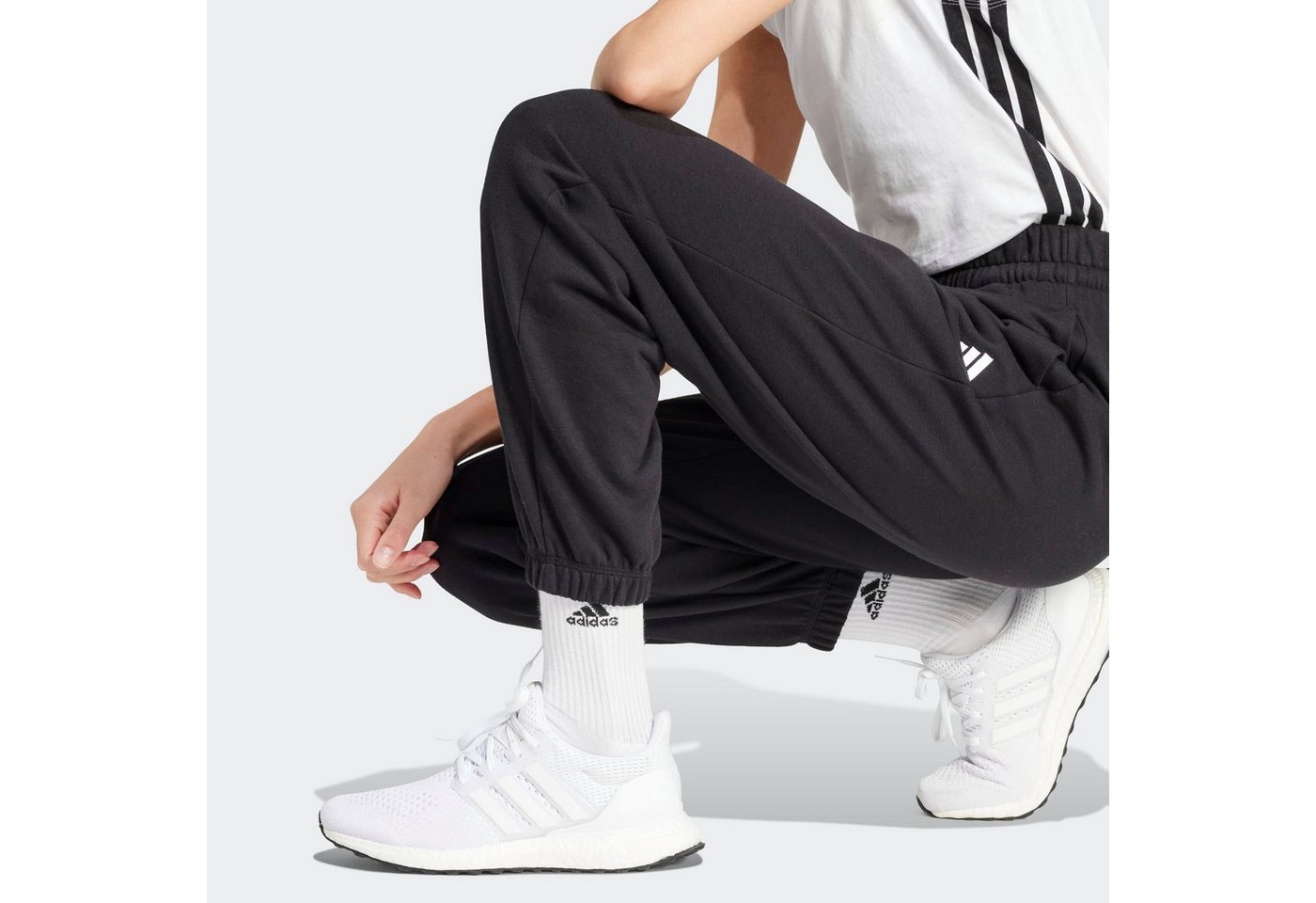 adidas Sportswear Sporthose ESSENTIALS SMALL LOGO FRENCH TERRY CUFFED mit Kordelverschluss, aus weichem French-Terry-Material Bild 4