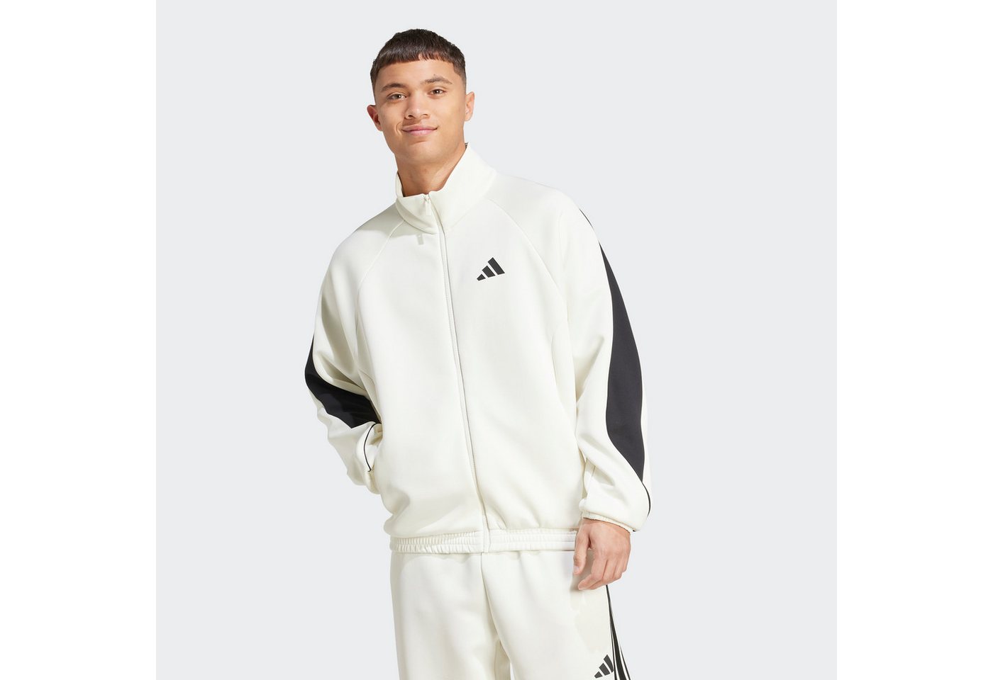 adidas Sportswear Trainingsjacke STADIUM mit Rollkragen, lockere Passform, aus Polyester und Baumwolle
