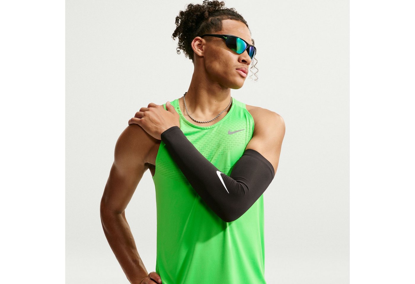 Nike Laufshirt M NK DFADV STRIDE TANK mit reflektierenden Elementen, für Laufen, aus Polyester Bild 3