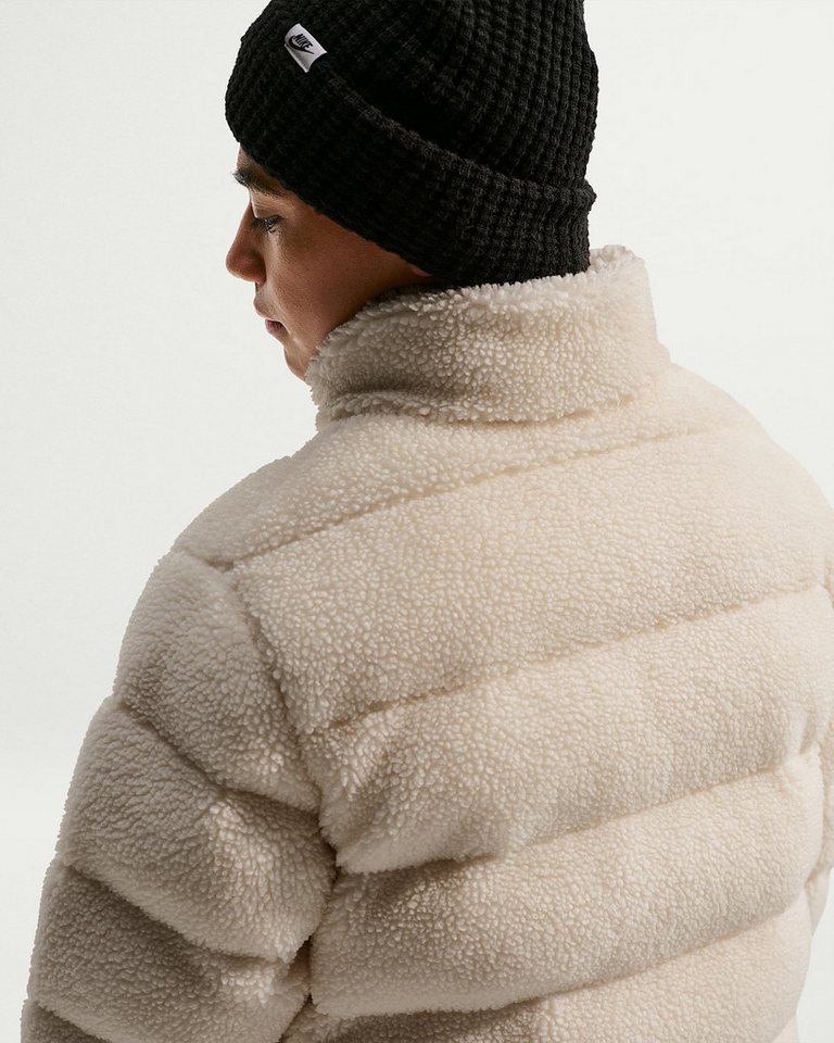 Nike Sportswear Outdoorjacke Nike Sportswear Big Kids' Therma-FIT Loose Puffer Jacket mit Therma-FIT Ausstattung, aus Teddyfleece, Loose Passform