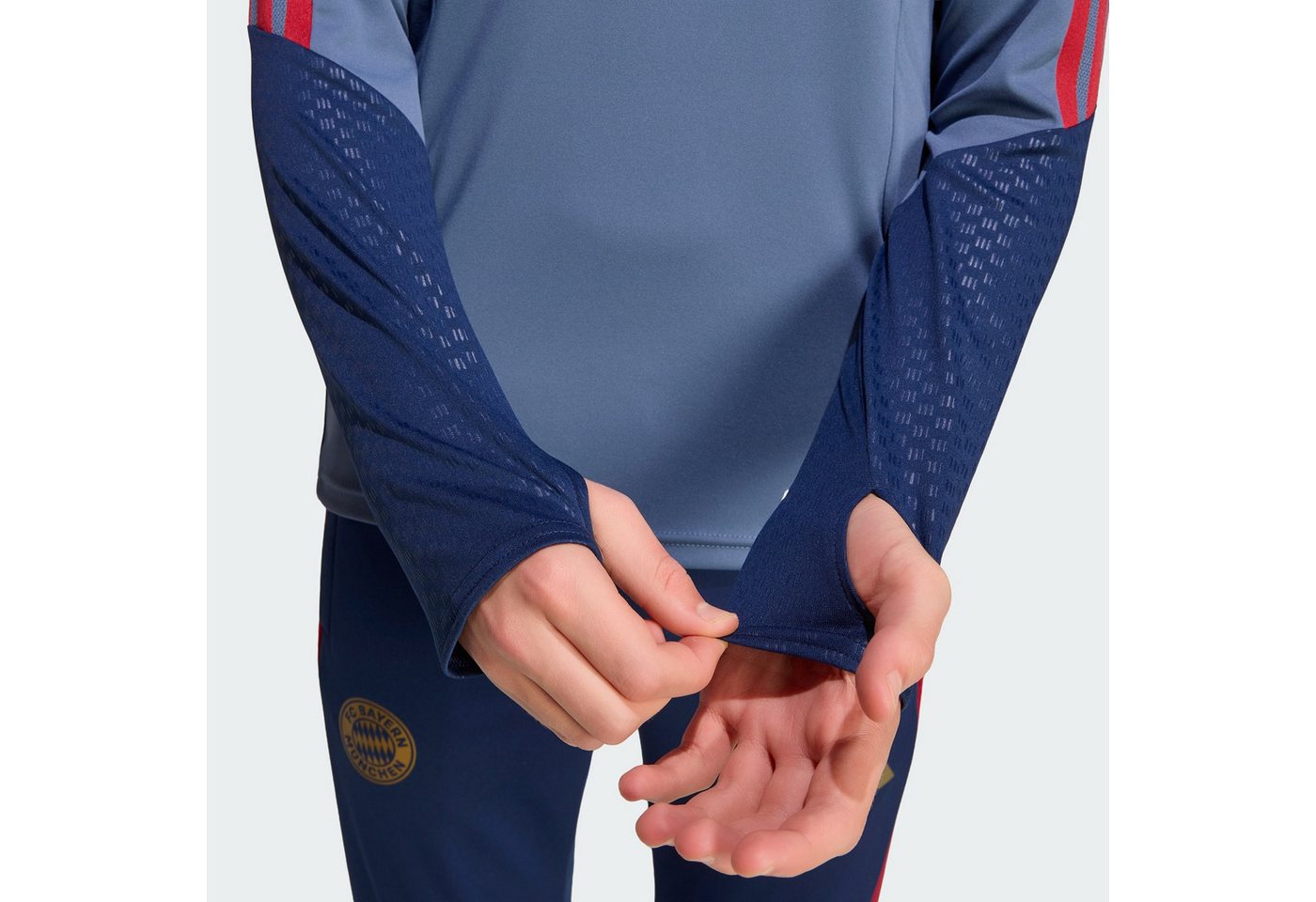 adidas Performance Trainingsjacke FC BAYERN MÜNCHEN 26/27 KIDS TRAININGSOBERTEIL (1-St) Bild 3