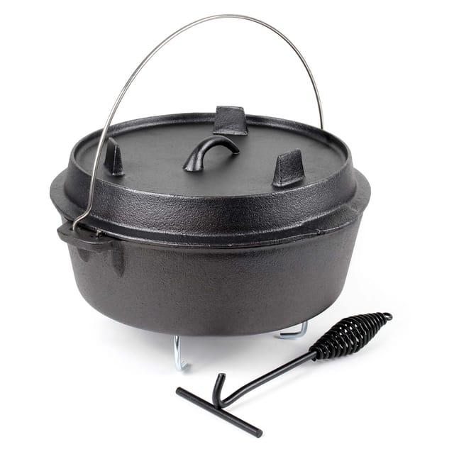 Wiltec Dutch Oven 8l mit Untersetzer und Deckelheber, Kochtopf aus Gusseisen für Lagerfeuer und Camping