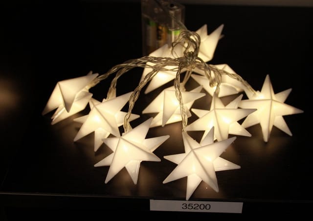 F-h-s International - LED-Lichterkette 10 Sterne weiß warmweiße led, 15 cm, Timer 6/18