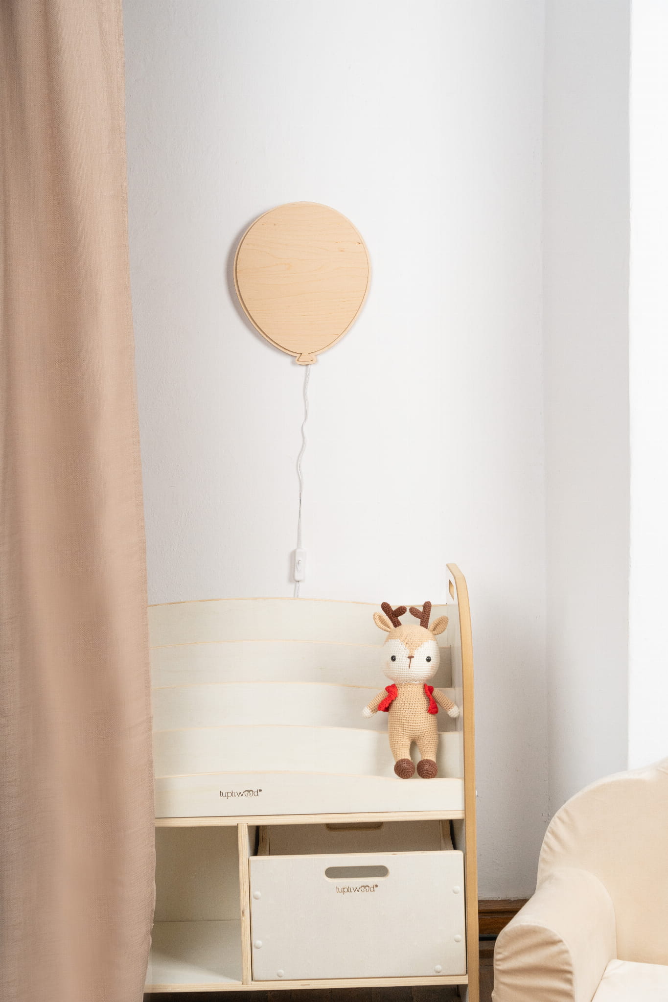 Ballonlampe Aus Holz Fürs Kinderzimmer – Nachttischlampe Für Kinder – Natürlich – Tupti.lights