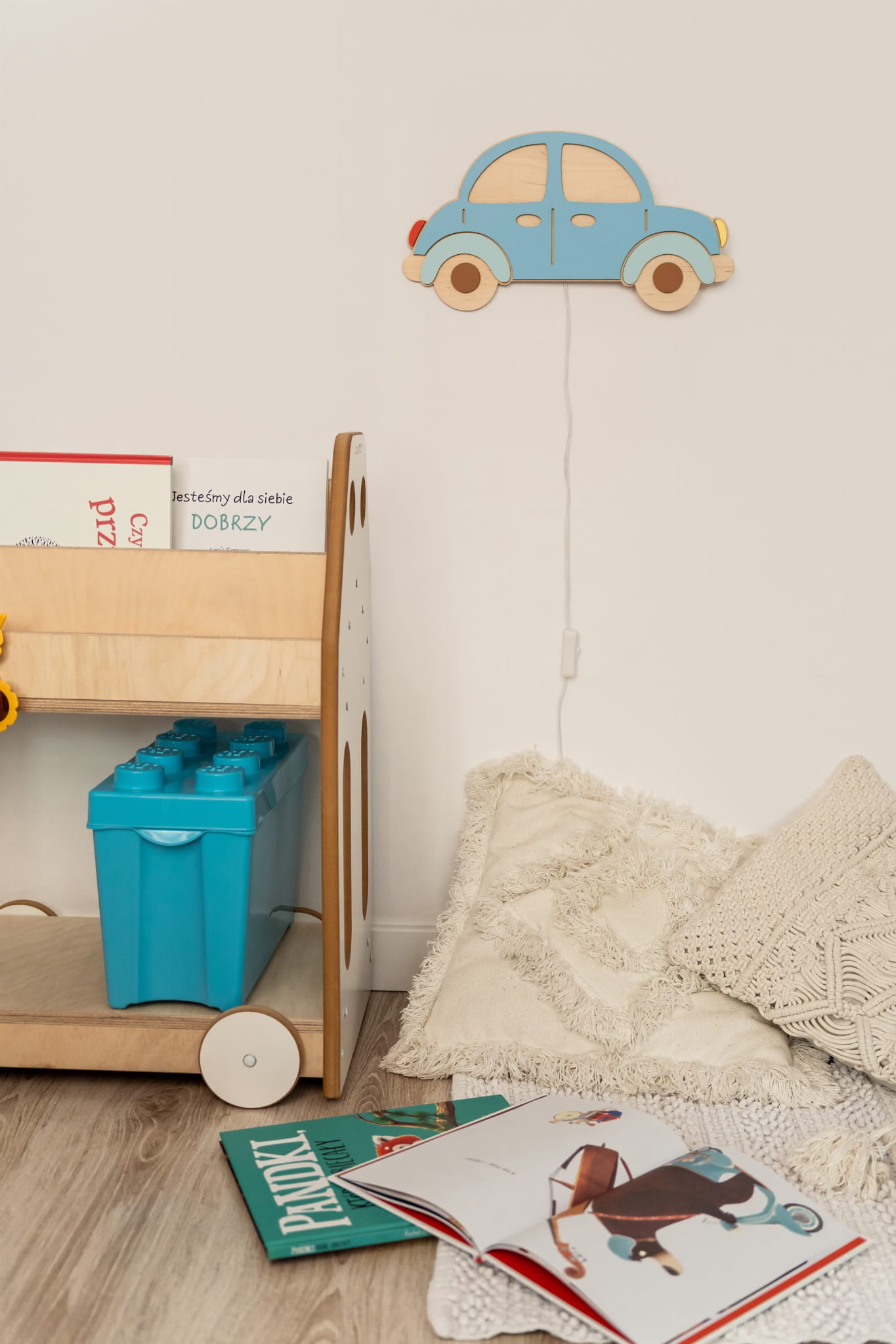 Autolampe Aus Holz Fürs Kinderzimmer – Nachttischlampe Für Kinder – Tupti.lights