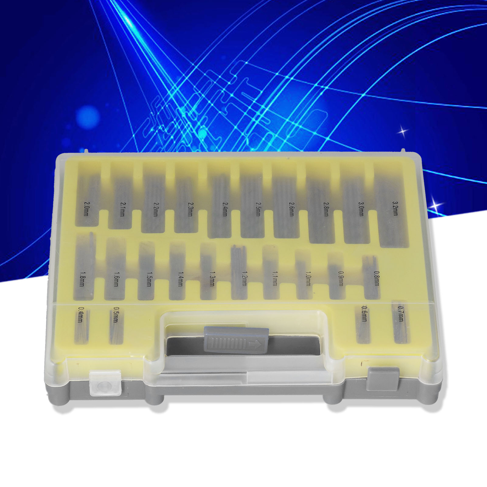Schachtel Mit 150 Mini-diamanten In Gedrehter Form