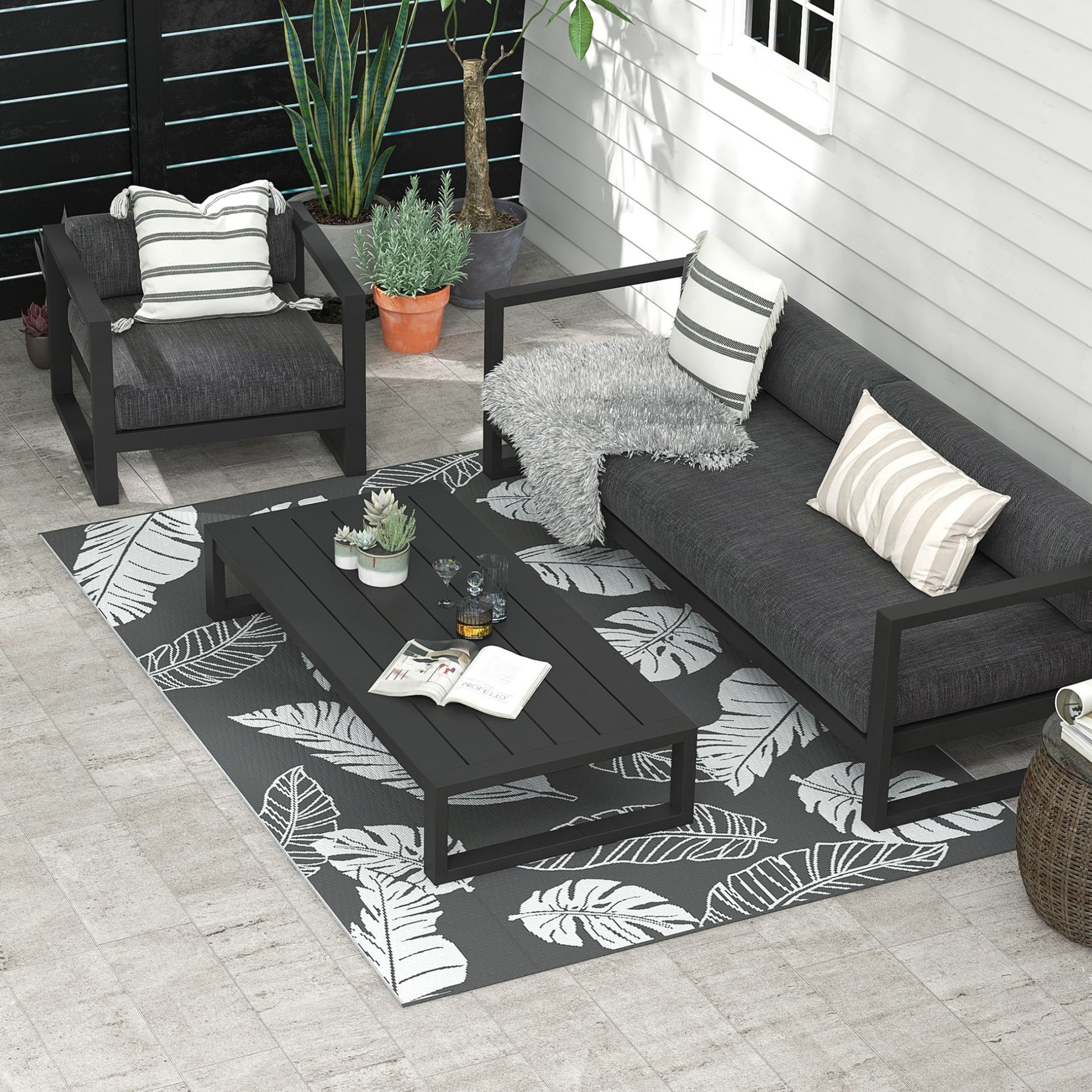 Wendbarer Outdoor-teppich 182 X 274 Cm Wasserabweisend Grau Und Weiß Havrya