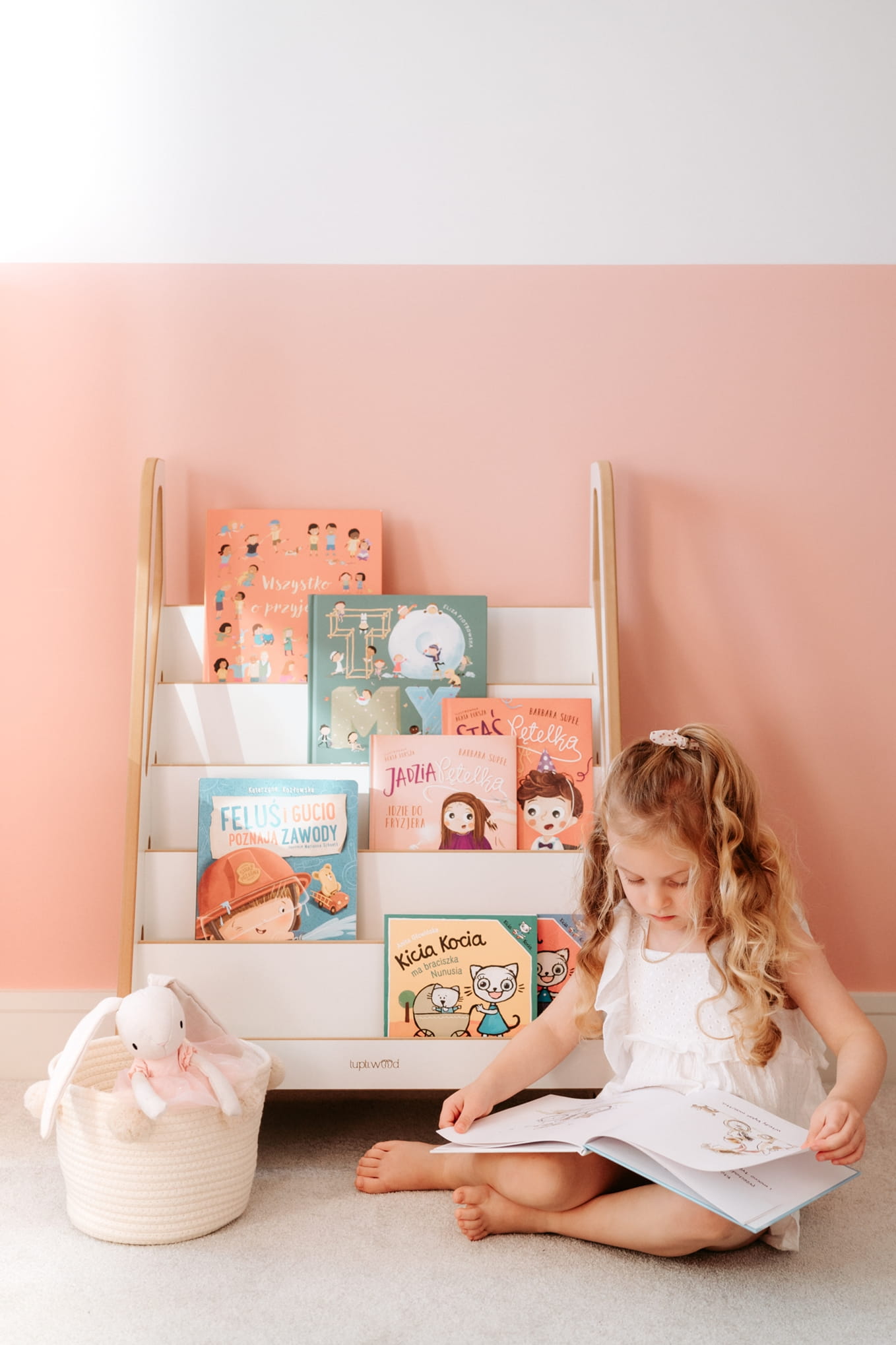 Montessori Mini Bibliothek