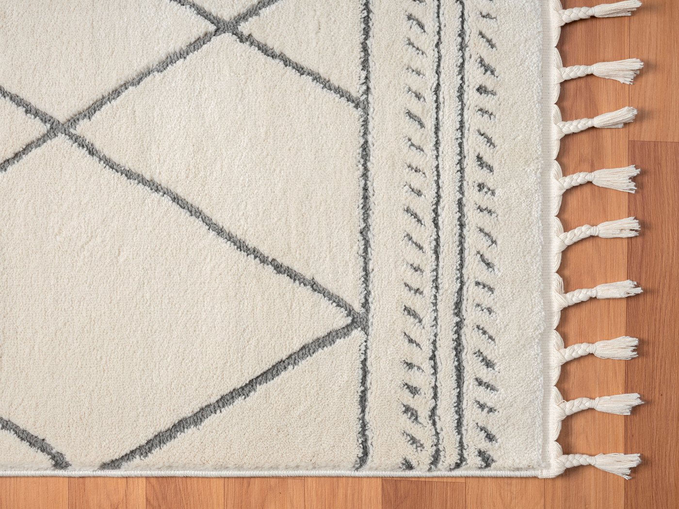 Myflair Möbel & Accessoires Hochflor-Teppich Moroccan Design, LAGERRÄUMUNG, rechteckig, Höhe: 24 mm, modern, marokkanisches Design, Rauten Muster, weich, mit Fransen Bild 4