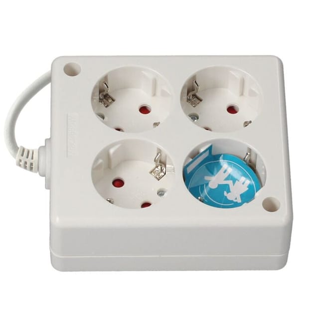 GSC - Mehrfachsockel, quadratisch, Standardserie 4T (3 x 1,5 mm), 1,5 m, Weiß
