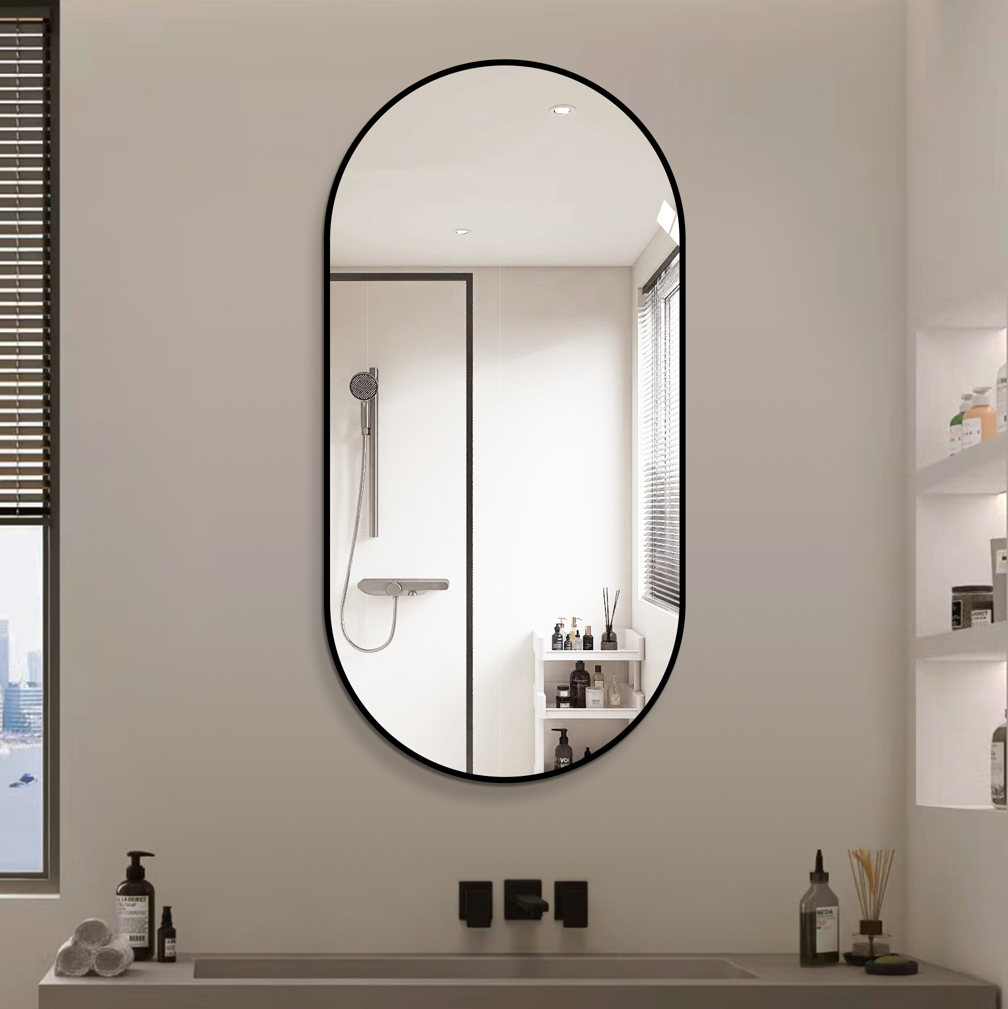 Gewölbter Wand-badezimmerspiegel 60x120 Cm Mit Schwarzem Aluminiumrahmen Havrya
