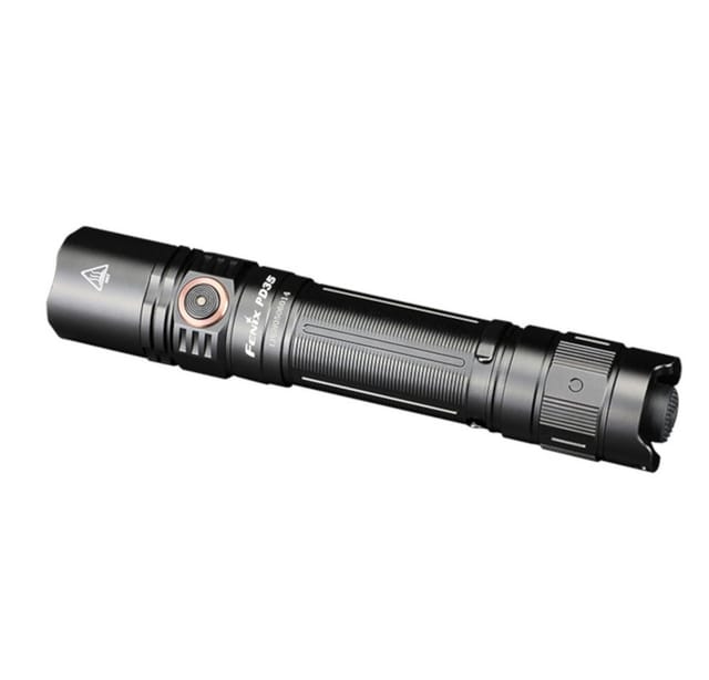 FENIX LED-Taschenlampe PD35 V3.0, Akkubetrieb, schwarz