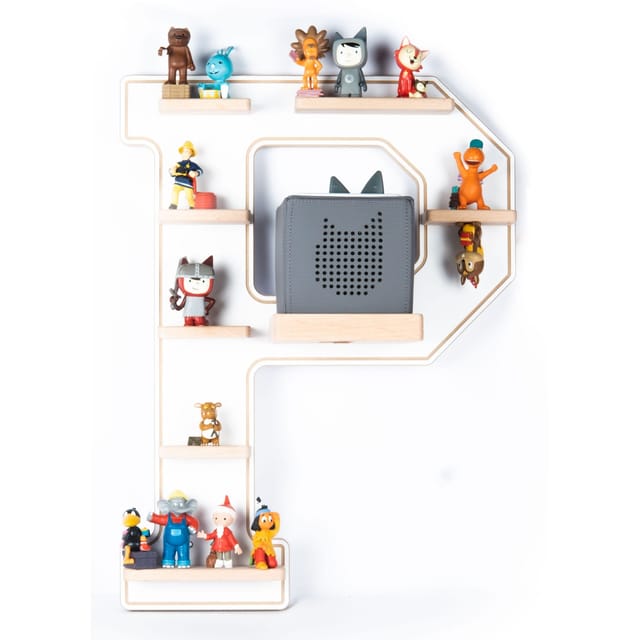 BOARTI Kinderregal Buchstabe P hängend für Toniebox und Tonie Figuren platzsparendes Regal H. 54 x B. 40 x T. 19 Wandregal Musikbox und Figuren Aufbewahrung Magneteinsätzen Aufbewahrungsregal Holz