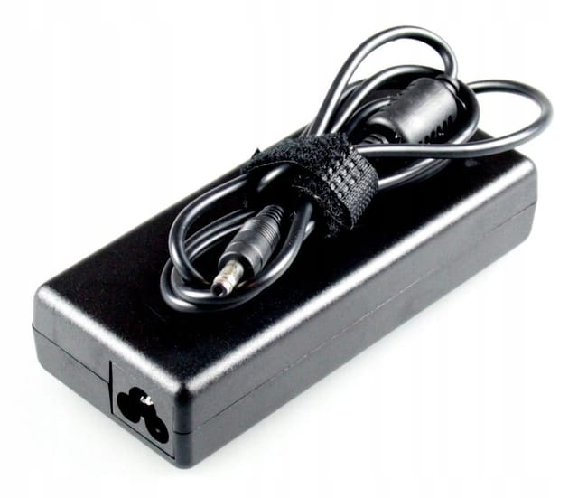 CoreParts Batterie Netzteiladapter