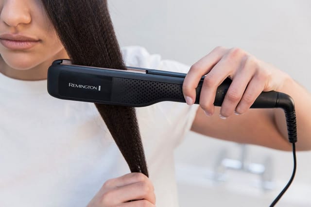REMINGTON Glätteisen Ceramic Crimp 220 S3580