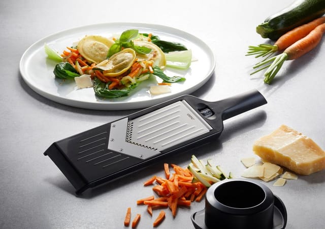 GEFU Mandoline mit verstellbarem V-Schnitt VIOLI 2.0