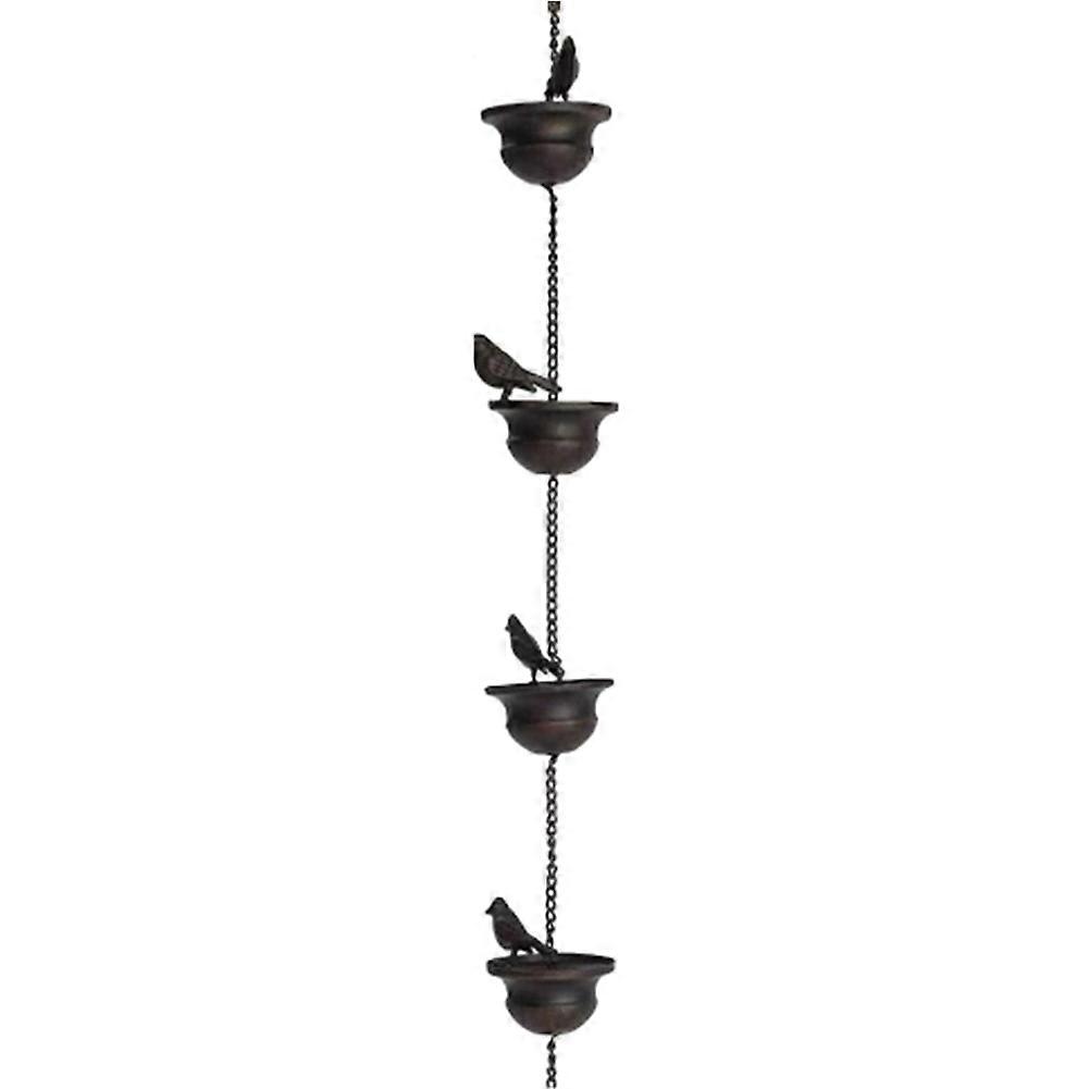 Dekorative Regenkette Aus Metall Mit Vögeln Zur Regenwassersammlung Und Als Gartendekoration.