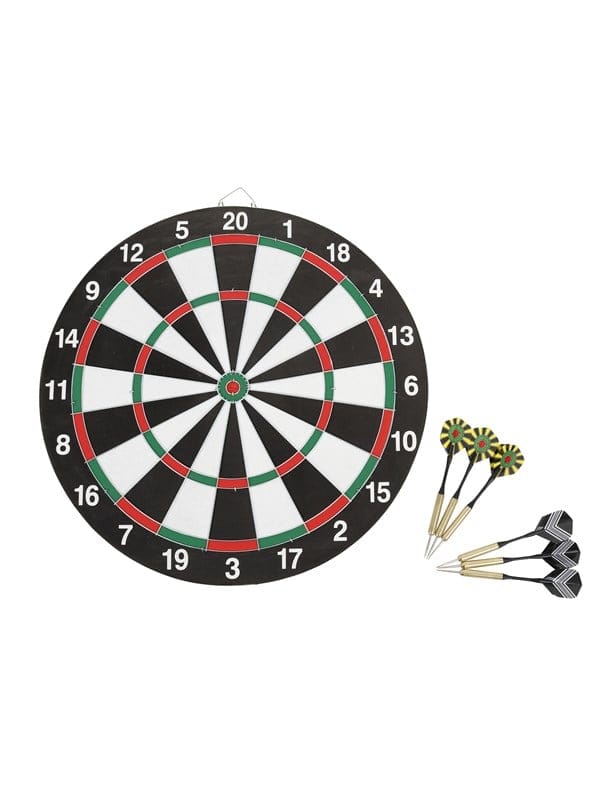Dartboard with 6 darts