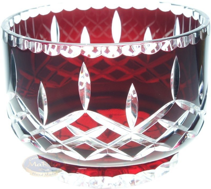 Rubinkristallschale