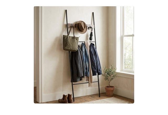 Relaxdays Handtuchleiter, 4 Sprossen, 5 Haken, Hb 177x60cm, Bad & Schlafzimmer, Wäscheleiter, Mdf, Metall, Schwarz/braun