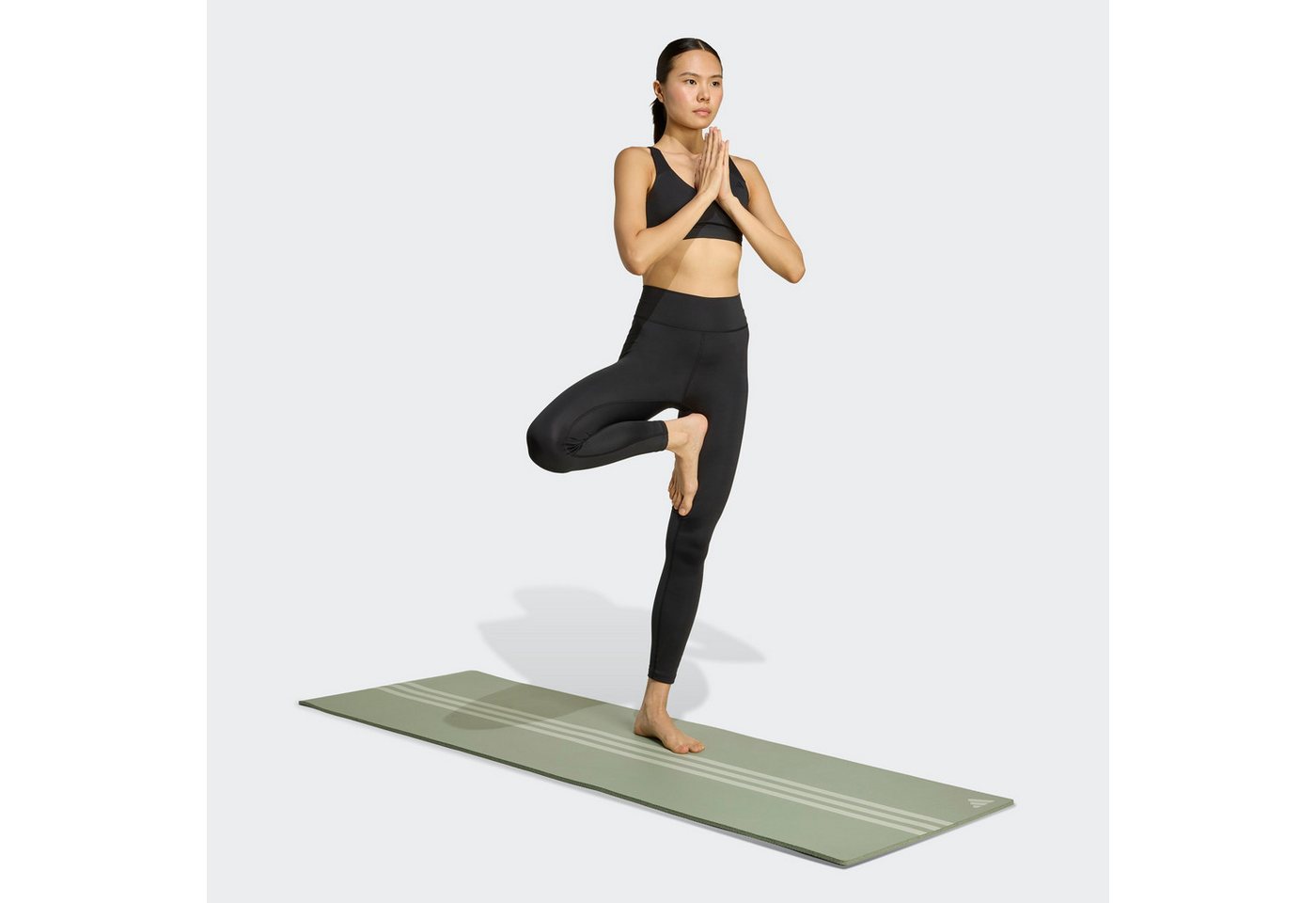 adidas Performance Trainingstights ALL ME ESS 1/1 für Fitness und Yoga, ohne Verschluss, mit climacool® Technologie Bild 2