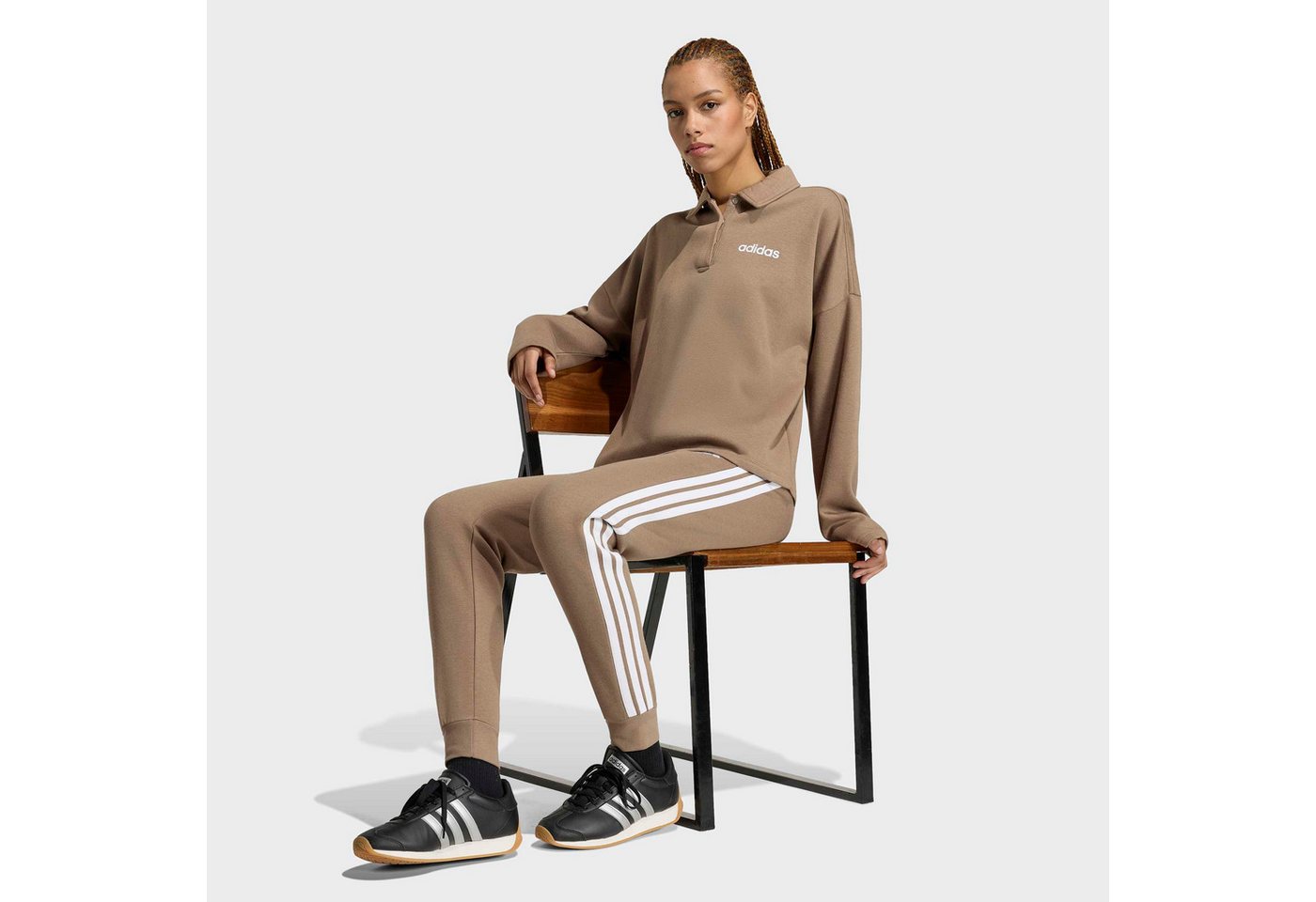 adidas Sportswear Sporthose ESSENTIALS 3-STREIFEN, SCHMAL GESCHNITTEN schmal geschnitten, für vielseitige Aktivitäten, aus Baumwollmix Bild 3