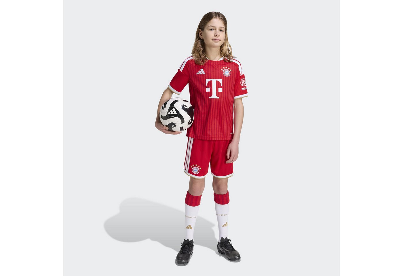 adidas Performance Trainingsshorts FC BAYERN MÜNCHEN 26/27 KIDS reguläre Passform, für Fußball, mit Vereinslogo Bild 3