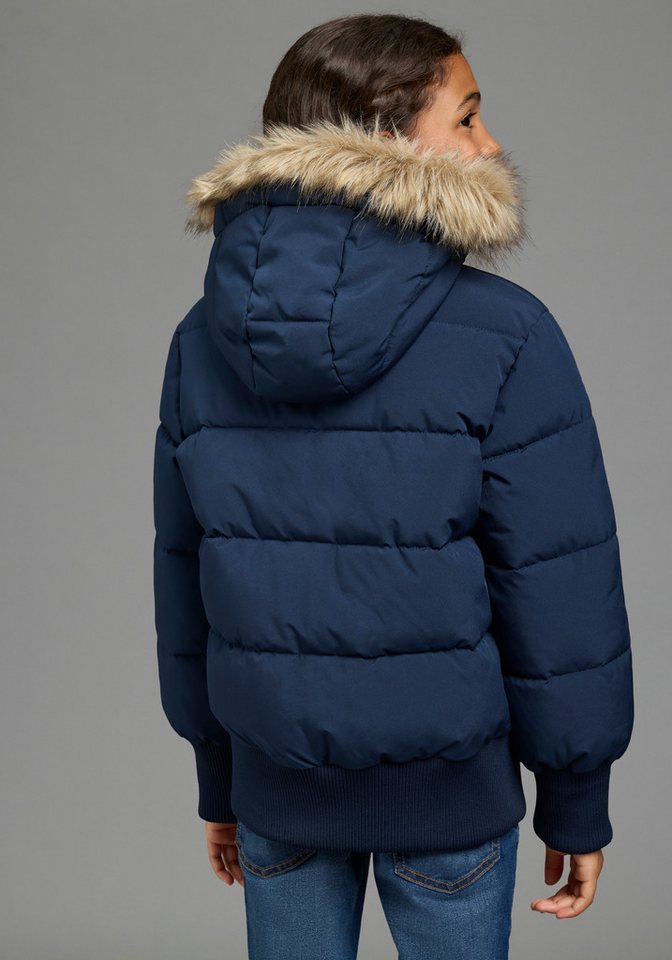 KangaROOS Outdoorjacke Winterjacke mit Fellkragen und reflektierenden KangaROOS Logo-Print Warme Jacke mit breitem Ripp-Bund, Kapuzenfütterung Bild 3