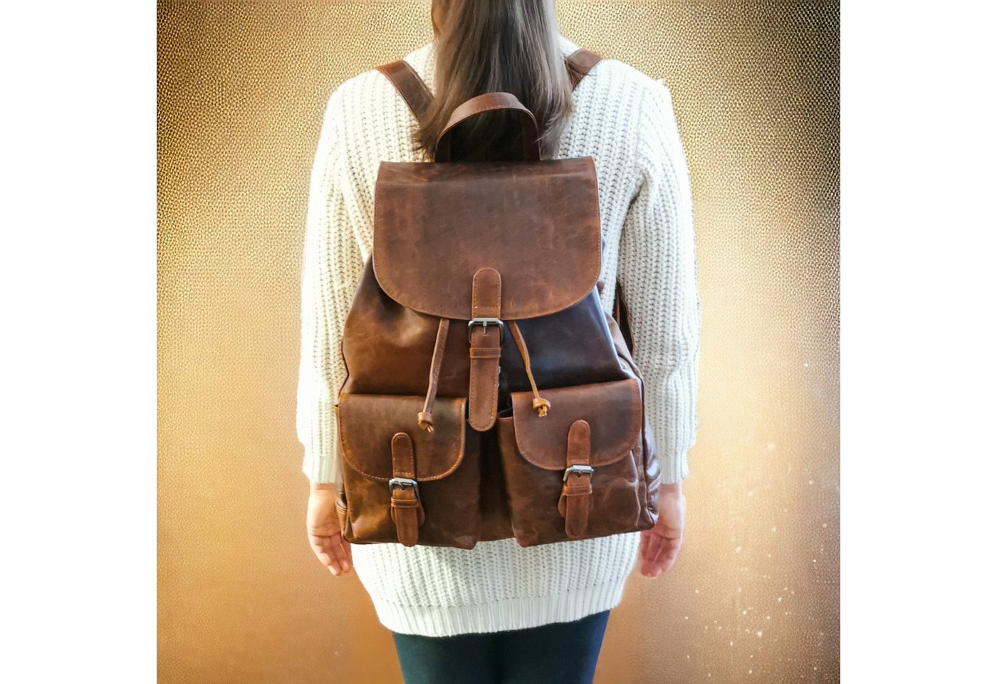 Ella Eisvogel Reiserucksack XXL Rucksack mit Überschlag, Büffel Pull-Up Vintage Leder, geölt & gewachst