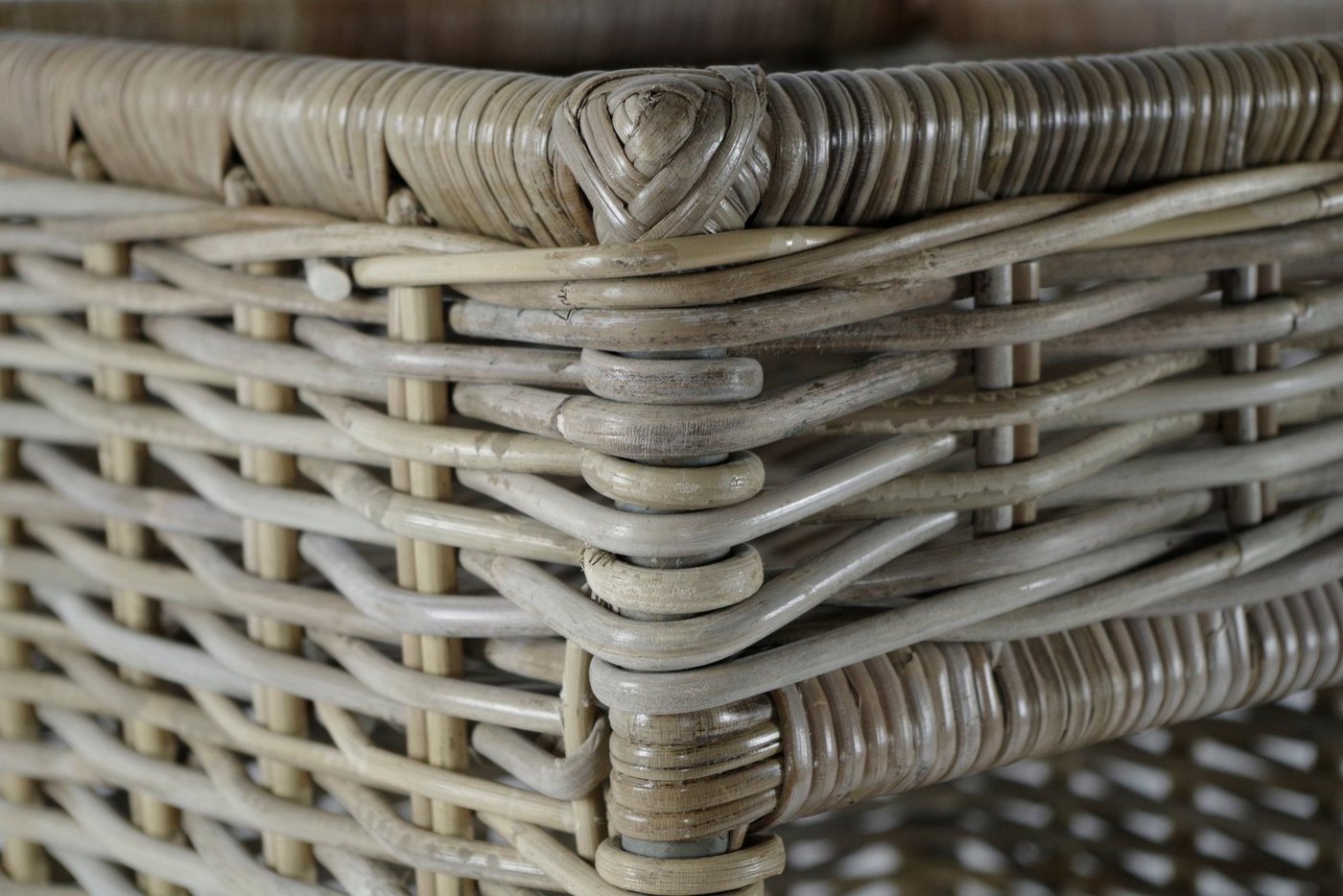 Kobolo Kaminholzkorb Kaminholzständer aus Rattan mit Ablagefläche Bild 5