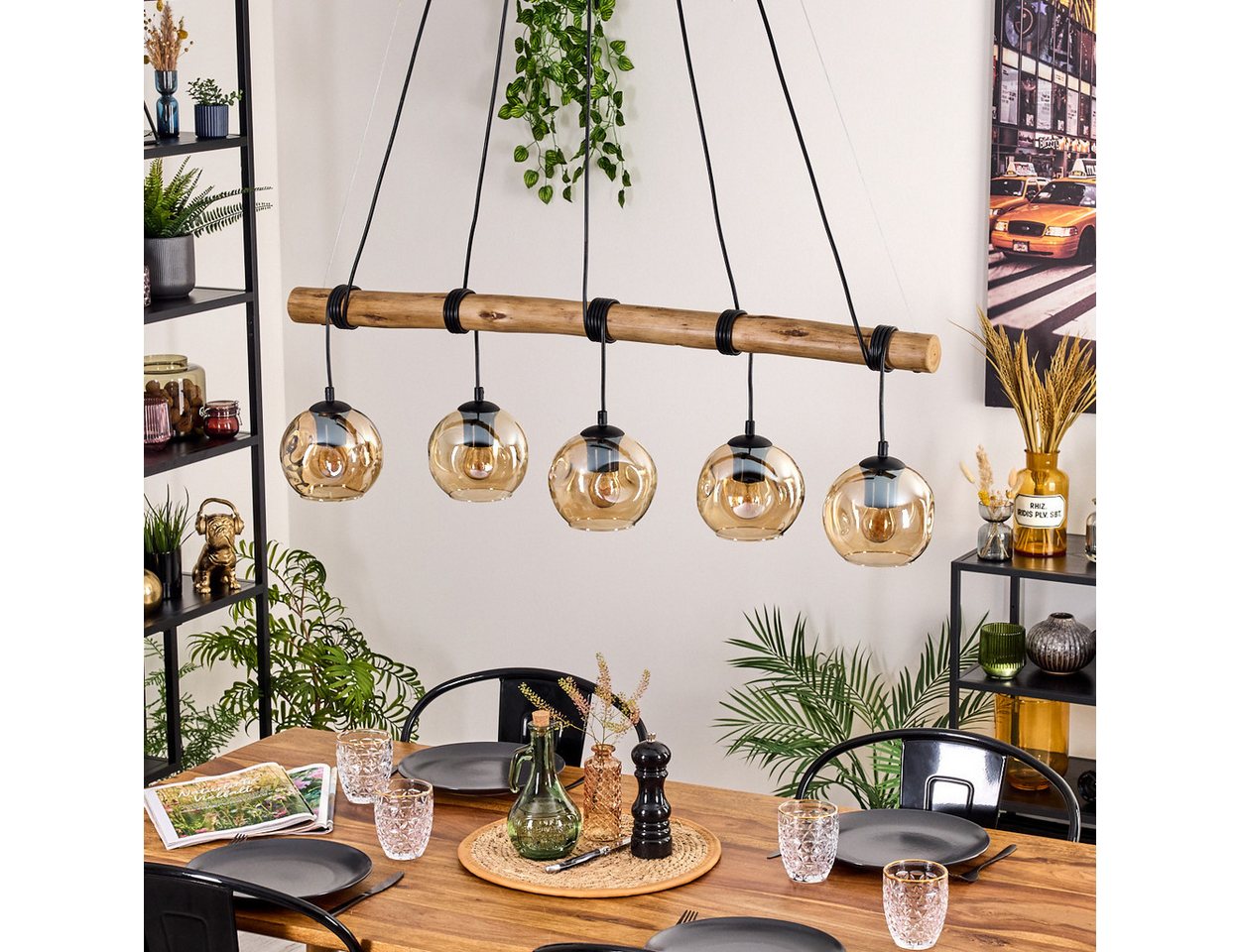 hofstein Pendelleuchte Hängelampe aus Metall/Holz/Glas in Schwarz/Natur-/Bernsteinfarben, ohne Leuchtmittel, Hängeleuchte Retro/Boho mit Glasschirmen und Holzbalken, 5 x E27 Bild 3