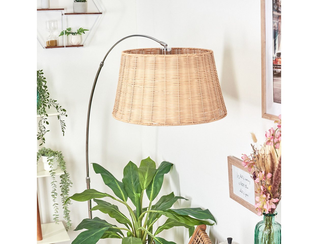 hofstein Bogenlampe Stehlampe aus Metall/Rattan in Schwarz/Chrom/Natur, Stehleuchte im Boho-Design mit Marmorfuß u. Fußschalter (45 cm), E27
