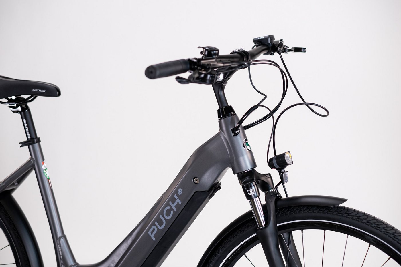 PUCH E-Bike Trekkingrad PUCH C5.3 ALIVIO / BOSCH 500 Wh 28" grau 9-Gänge, 9 Gang Shimano Alivio RDM3100 Schaltwerk, Kettenschaltung, Mittelmotor, 500 Wh, BOSCH PERFORMANCE LINE 36 V/250 W, Mittelmotor Bild 2