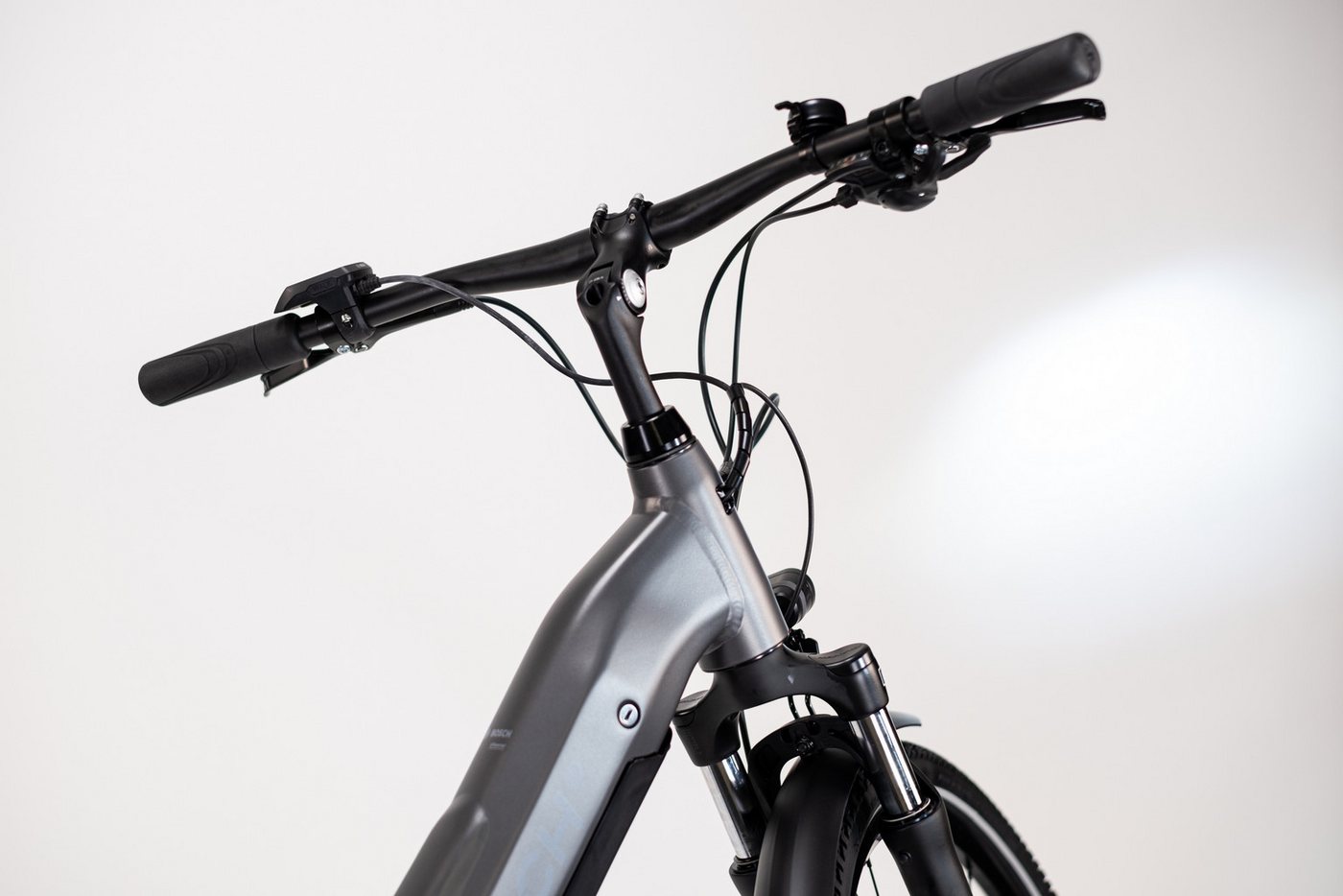 PUCH E-Bike Trekkingrad PUCH C5.3 ALIVIO / BOSCH 500 Wh 28" grau 9-Gänge, 9 Gang Shimano Alivio RDM3100 Schaltwerk, Kettenschaltung, Mittelmotor, 500 Wh, BOSCH PERFORMANCE LINE 36 V/250 W, Mittelmotor Bild 3