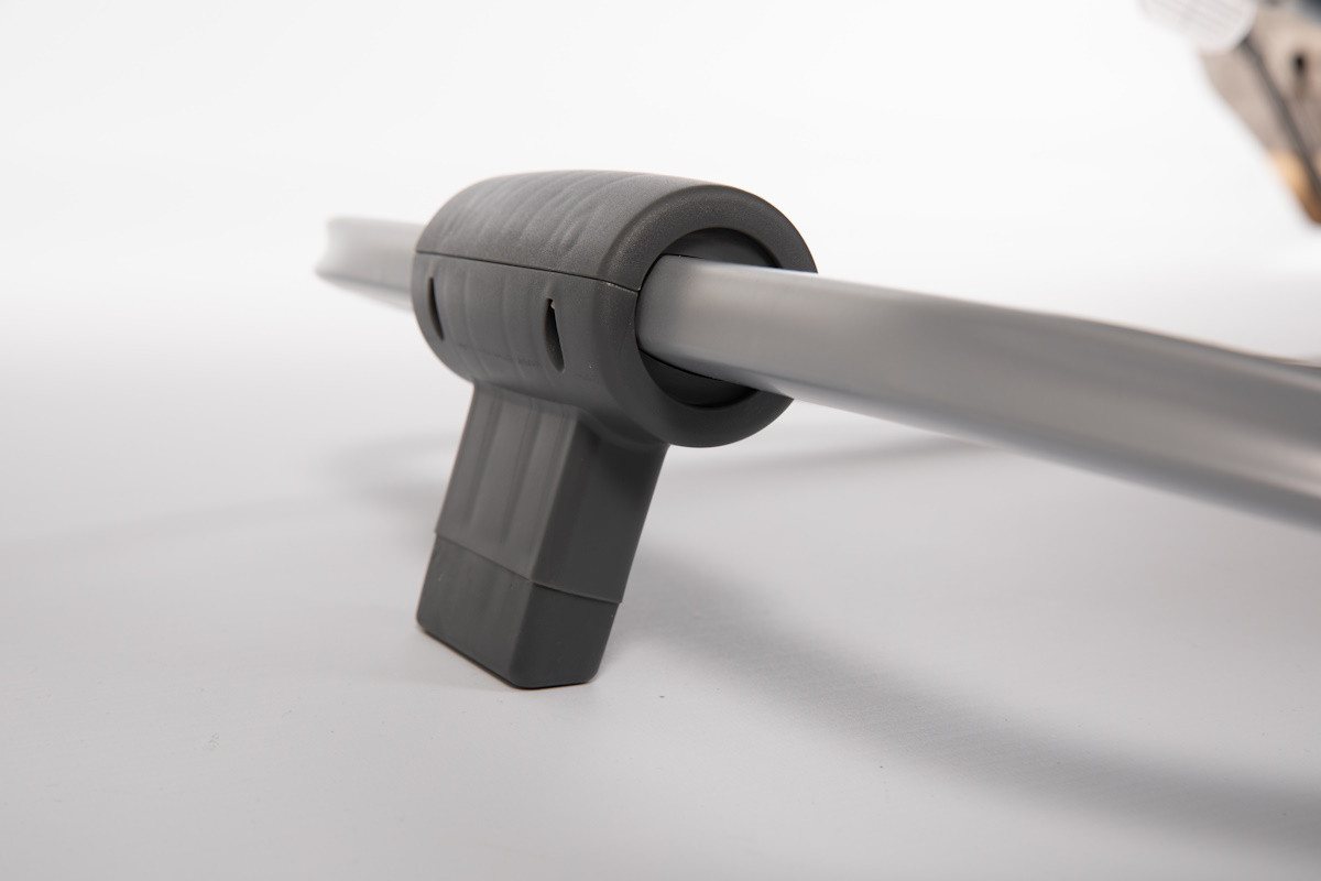 Lemodo Babywippe Babywippe B-Rocker grau mit Musik, Vibration, Spielebogen, klappbar