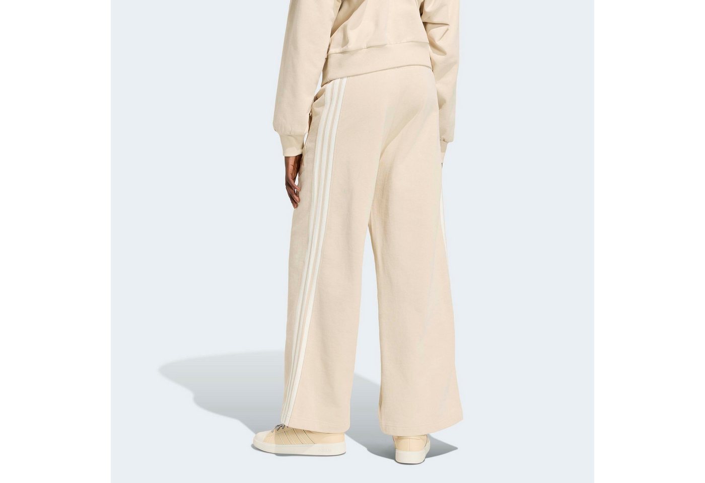 adidas Sportswear Sporthose ADIDAS KIT 3-STREIFEN, WEIT GESCHNITTEN Schwere Premium-Qualität, robuste Stoffstruktur Bild 4