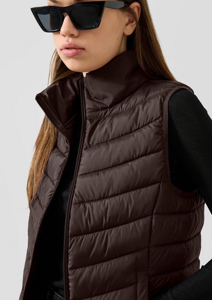QS Outdoorjacke Outdoor-Weste Gesteppte Weste mit Stehkragen Bild 5