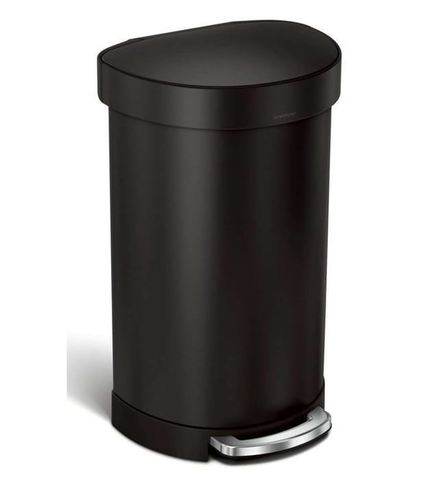 Simplehuman 45L halbrunder Pedalbehälter, schwarz