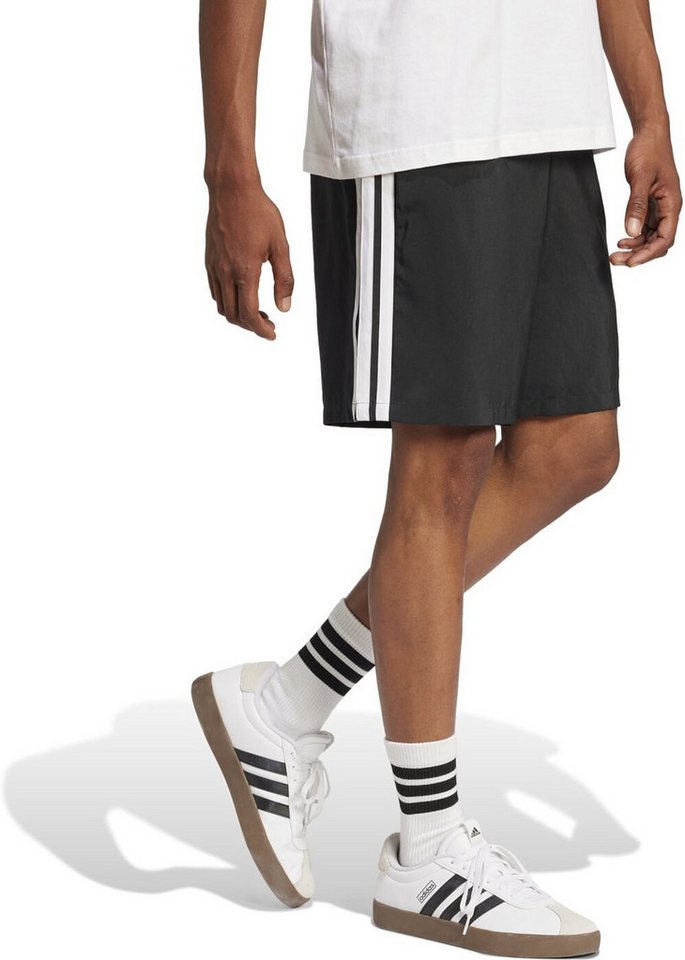 adidas Sportswear Trainingsshorts Herren Shorts Essentials 3-Streifen Chelsea schwarz/weiß